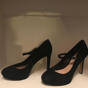 Vince Camuto Black Suede Mary Jane Heels